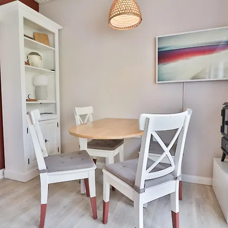 Langeooger Viermaster - Rotes Segel Διαμέρισμα Langeoog